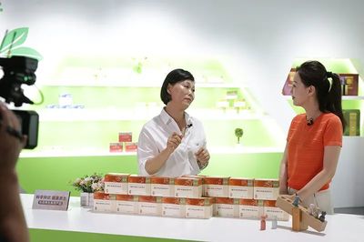 走进央视网探秘“超级工厂” 新时代养生科技的工业美学